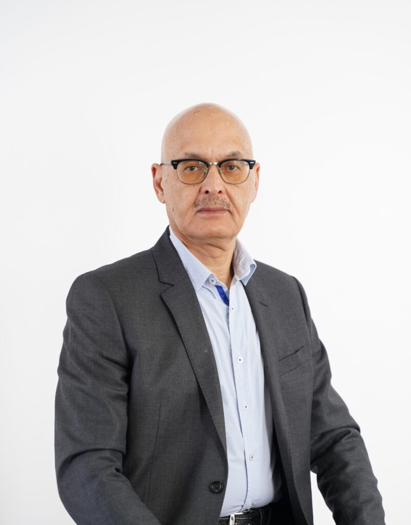 Asef Akbari